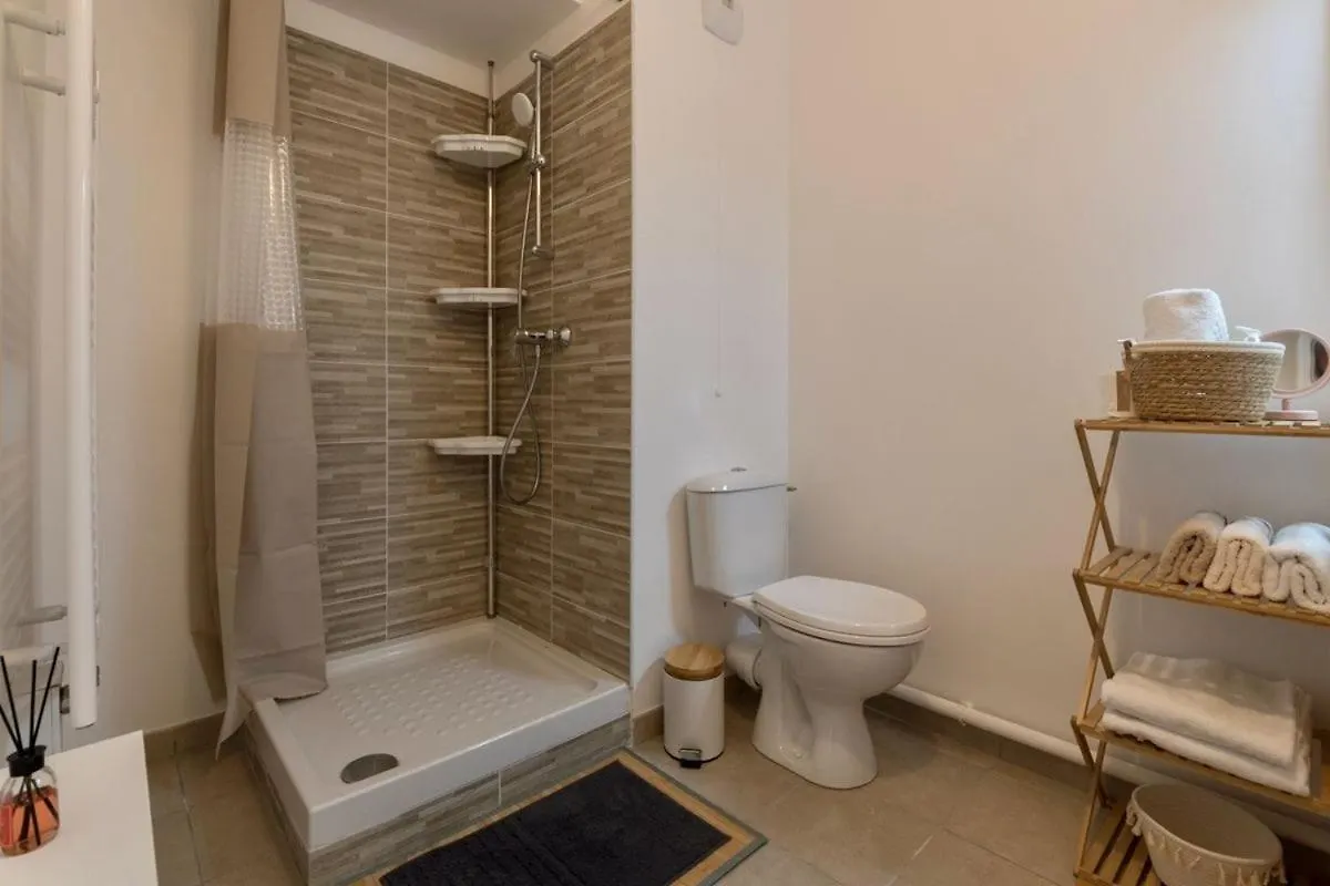Apartment Appartement Passage A 10 Mins De Charles De Gaulle, Proche Parc D'Exposition Villepinte  France